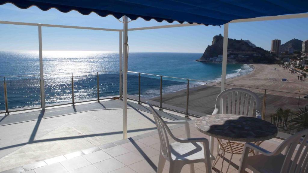 Apartamentos Ulia Benidorm Szoba fotó